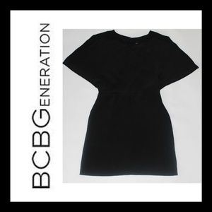 BCBG BLACK KEYHOLE DRESS
